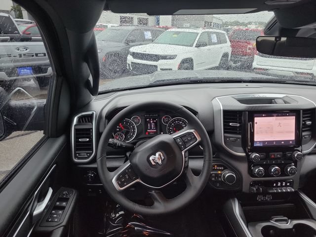 Used 2025 RAM 1500 Big Horn AWD/4WD image 11