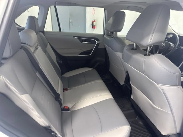 Used 2022 Toyota RAV4 XLE Premium FWD image 25