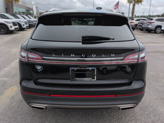 Used 2023 Lincoln Nautilus Reserve w/ Monochromatic Package FWD image 5
