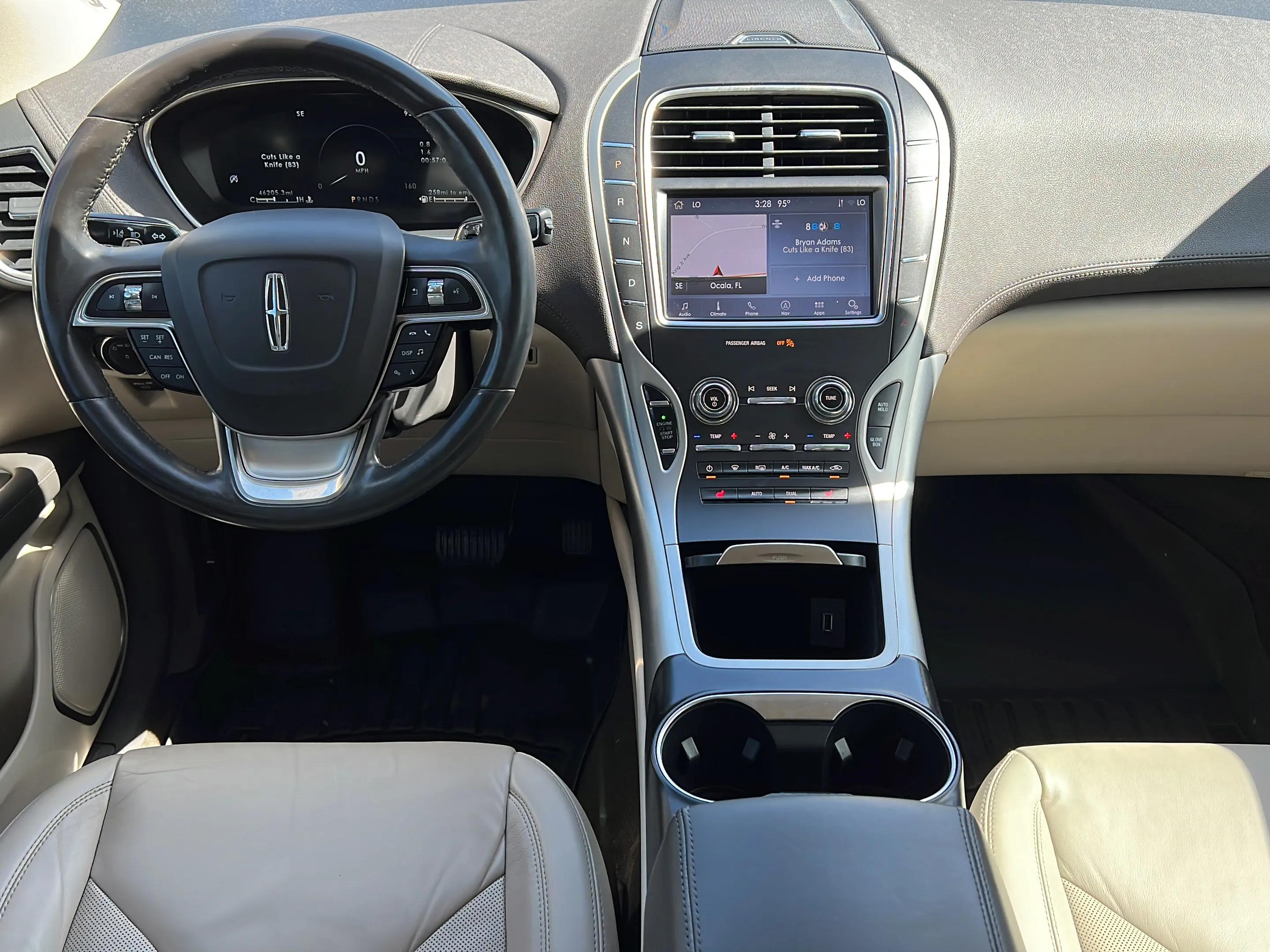 Used 2020 Lincoln Nautilus FWD w/ Equipment Group 101A image 17