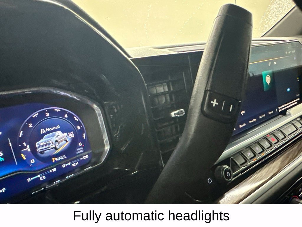 Used 2022 Chevrolet Silverado 1500 LT AWD/4WD image 40
