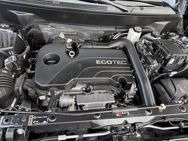 Used 2022 Chevrolet Equinox RS w/ RS Leather Package image 21