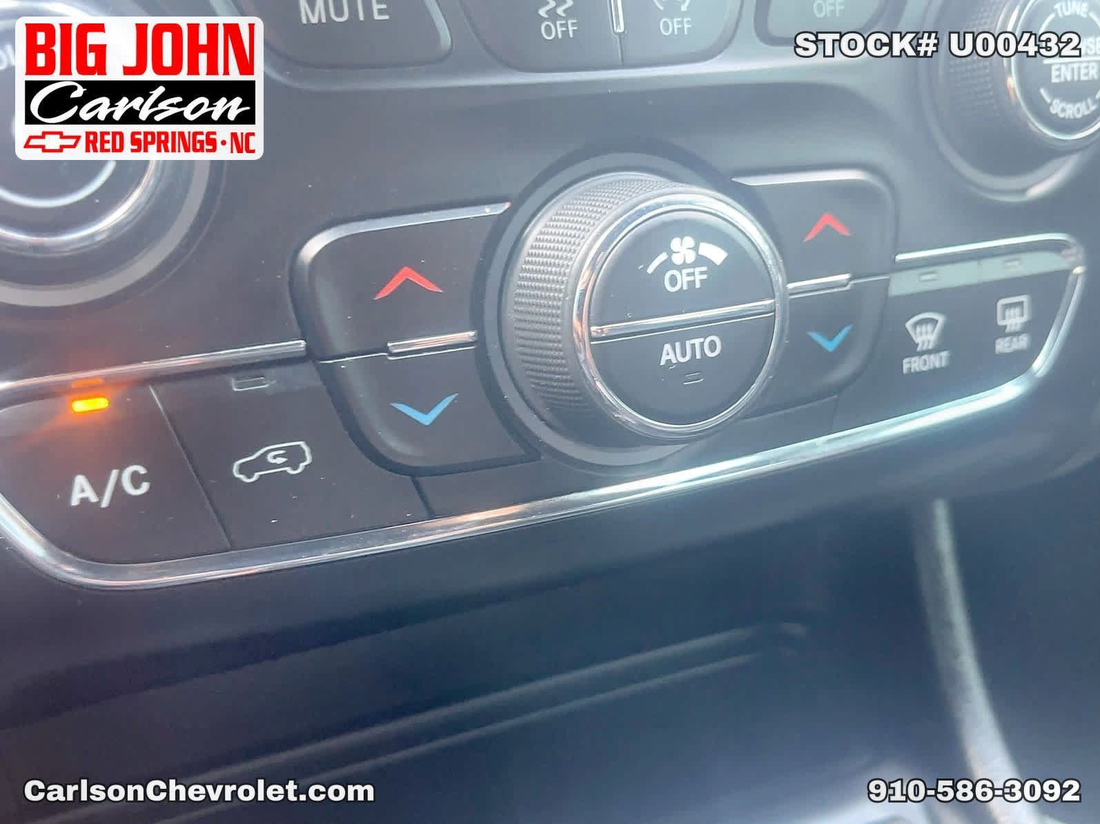 Used 2020 Jeep Cherokee High Altitude FWD image 21