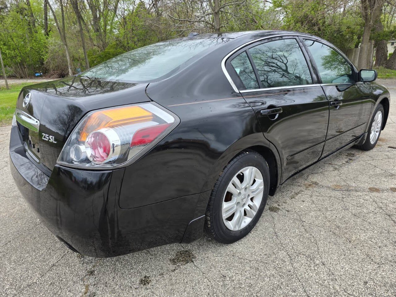 Used 2010 Nissan Altima 2.5 SL w/ SL Pkg FWD image 5
