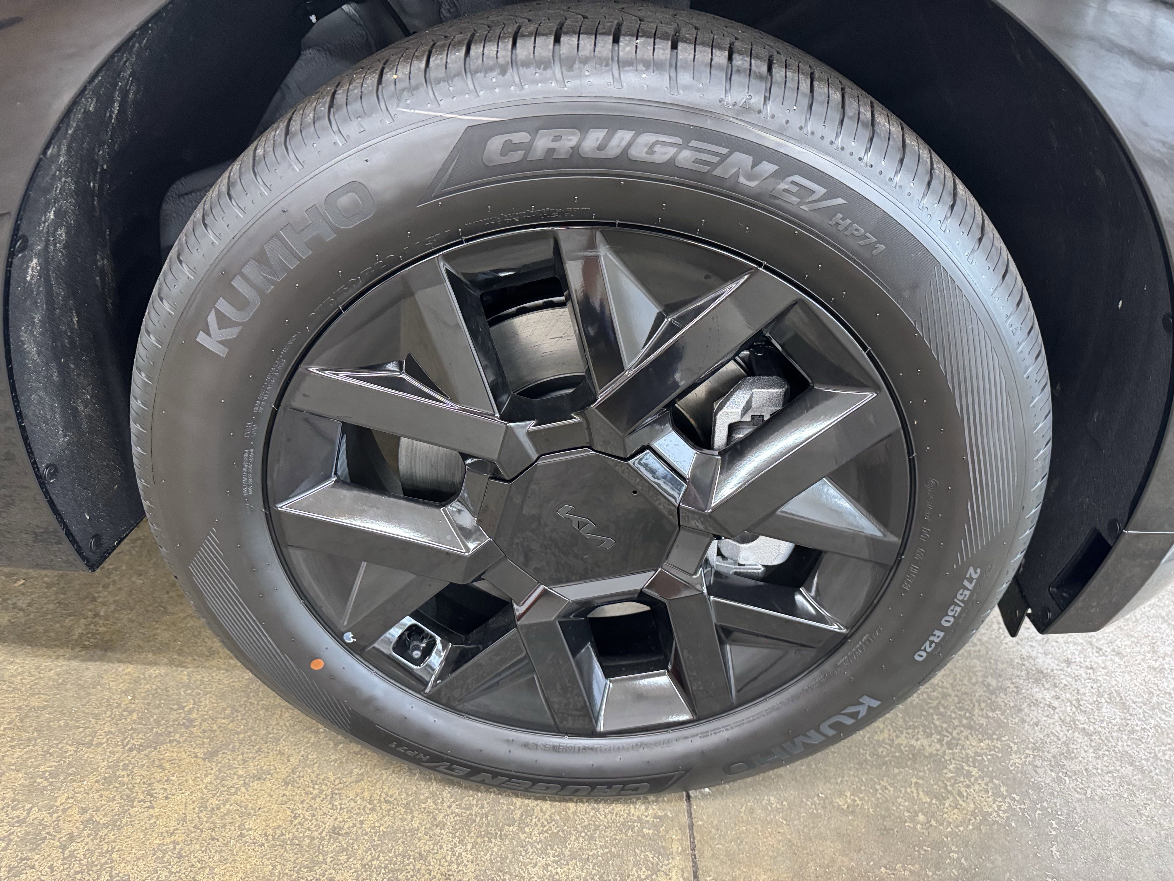 New 2026 Kia EV9 Land w/ Nightfall Edition Package image 4