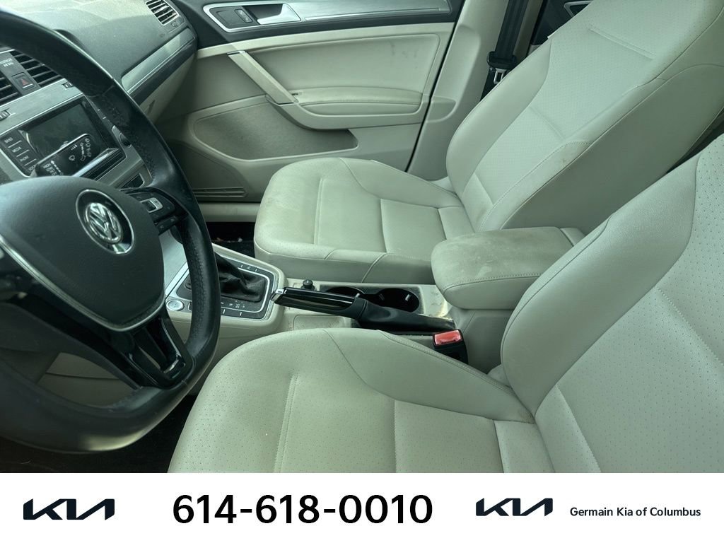 Used 2015 Volkswagen Golf TDI SE w/ Lighting Package image 10