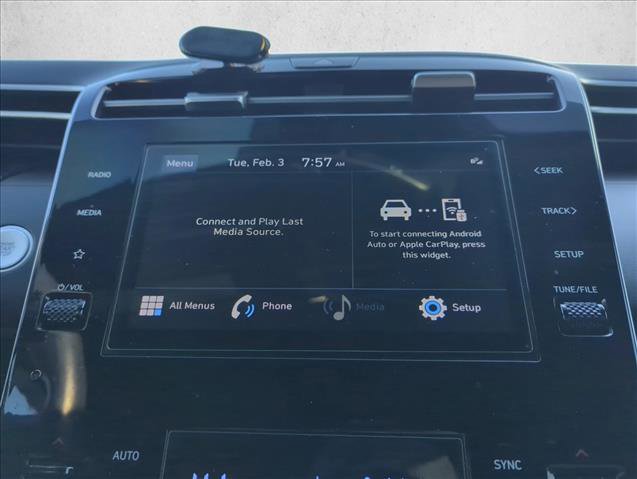 Used 2022 Hyundai Santa Cruz SEL Premium image 17