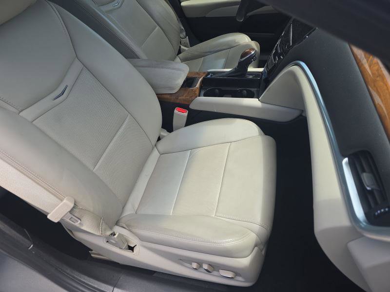 Used 2018 Cadillac XTS Luxury w/ Driver Awareness Package FWD image 11