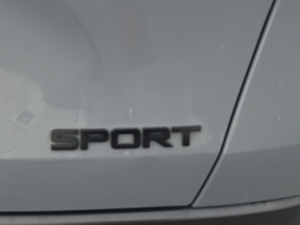 Used 2024 Honda HR-V Sport image 9