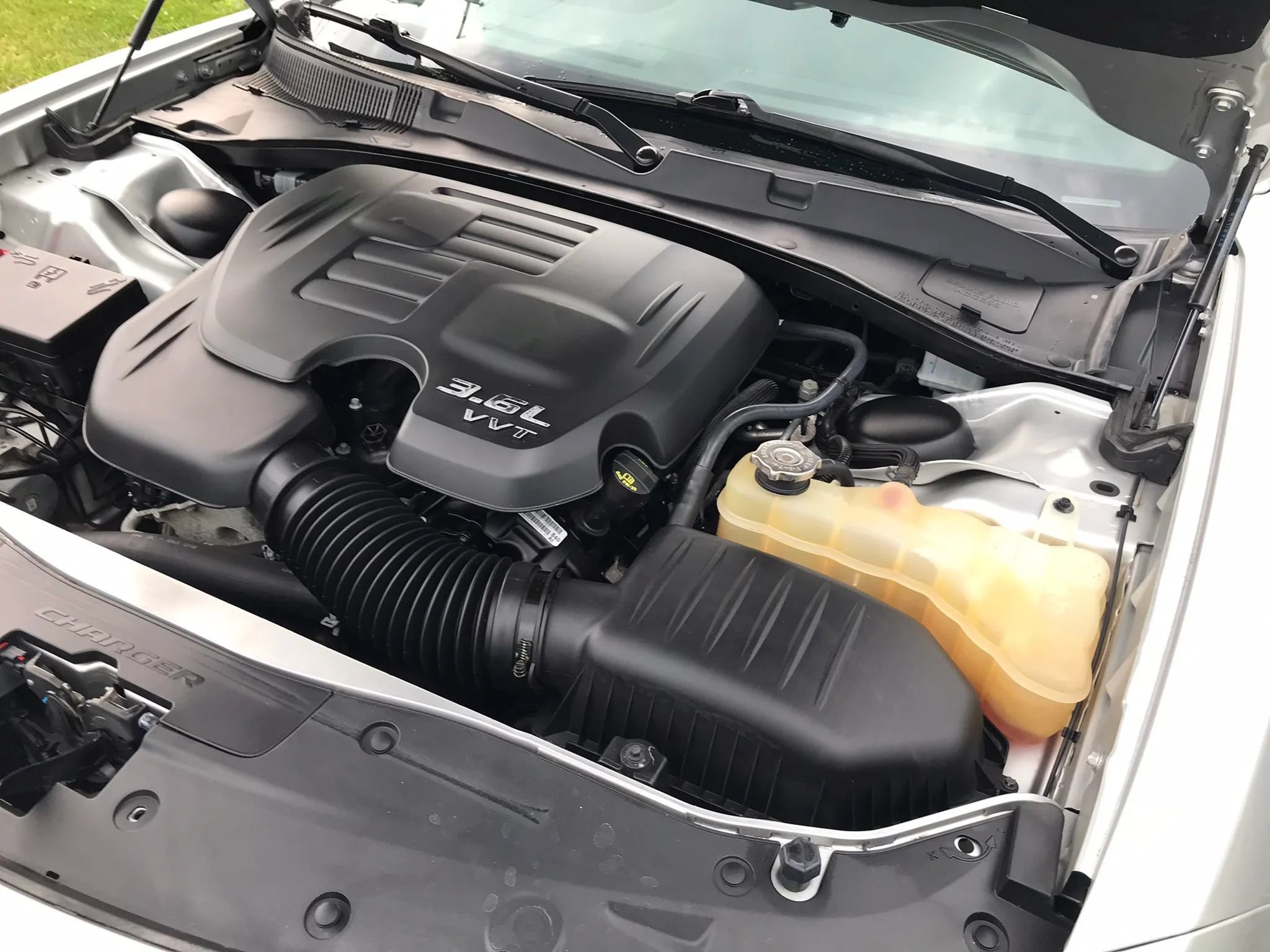 Used 2019 Dodge Charger SXT AWD/4WD image 55