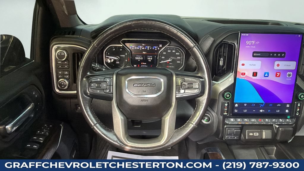 Used 2021 GMC Sierra 2500 Denali w/ Denali Ultimate Package AWD/4WD image 19