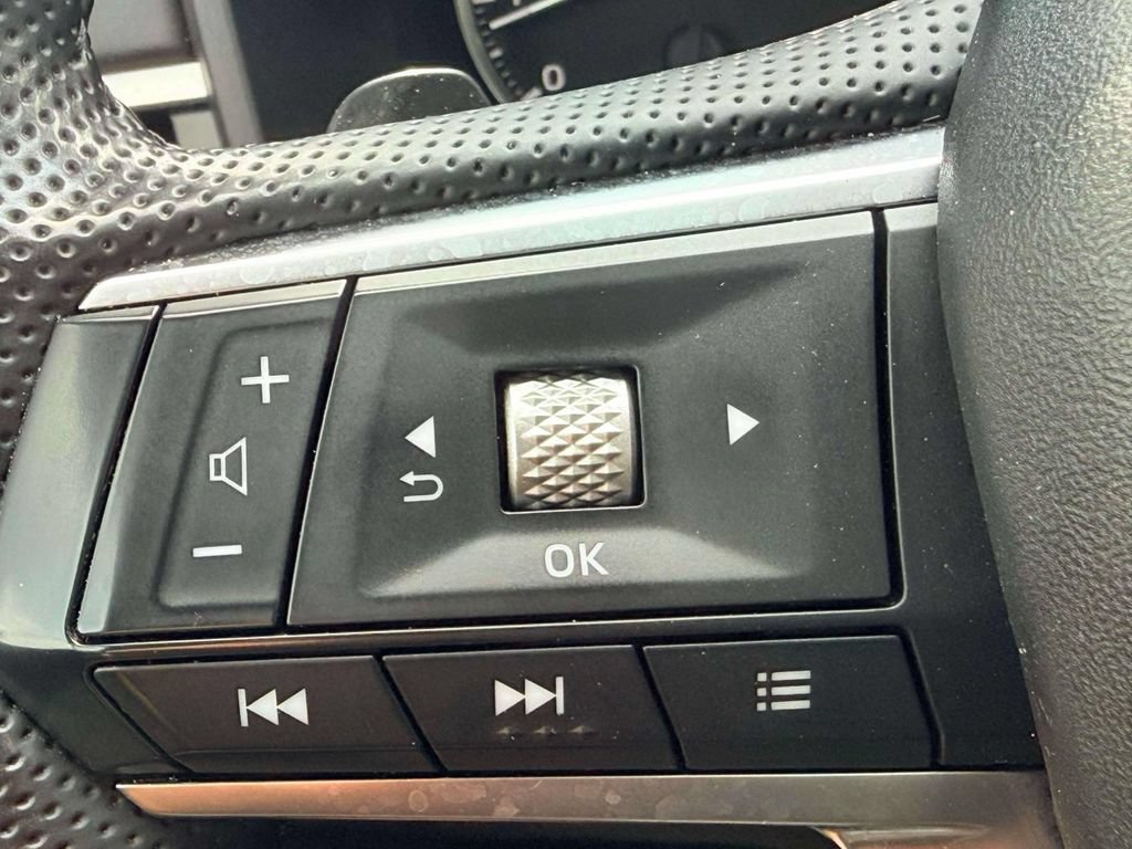 Used 2024 Mitsubishi Outlander SE AWD/4WD image 24