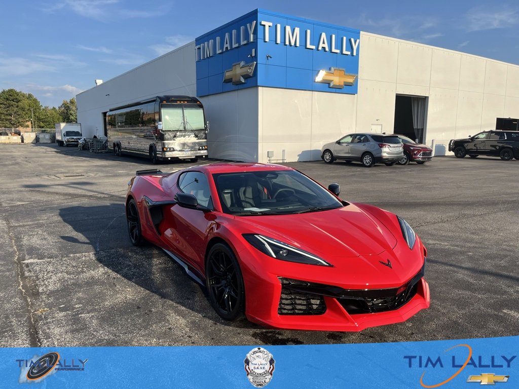 Used 2025 Chevrolet Corvette Z06 w/ Battery Protection Package