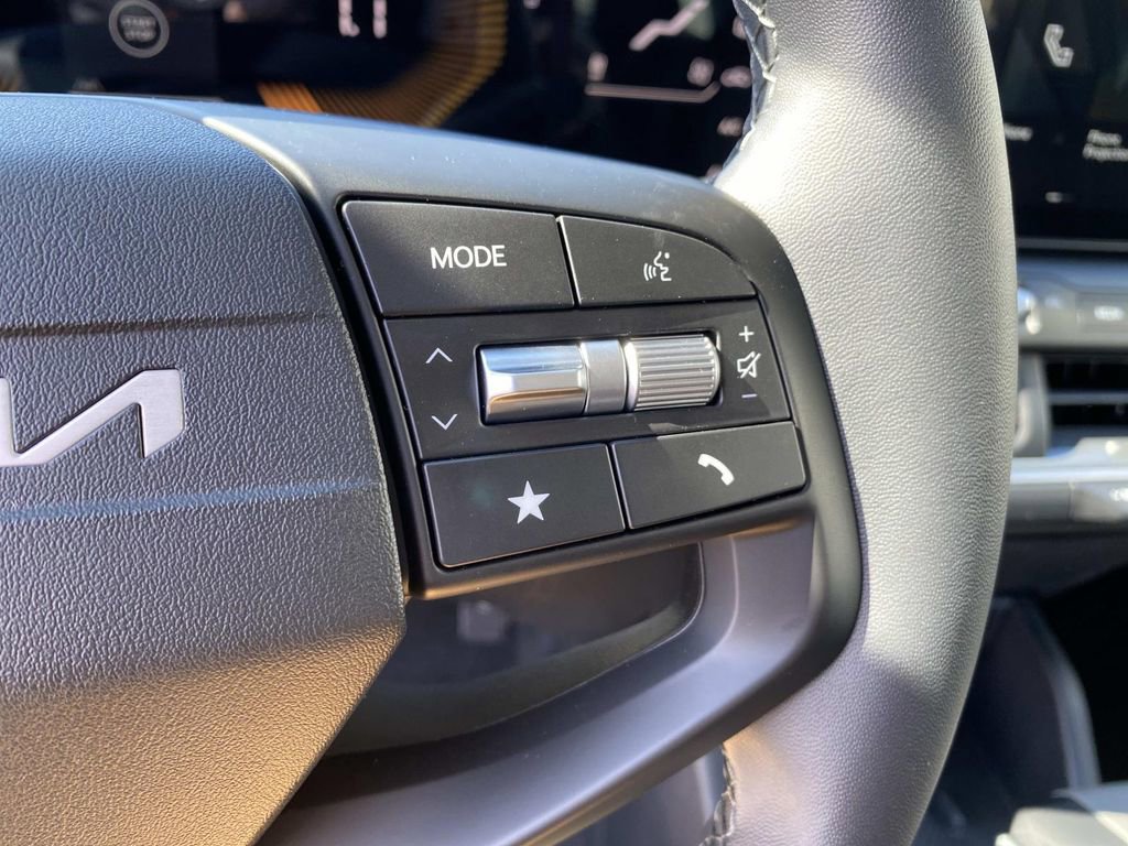 New 2026 Kia K4 EX image 12