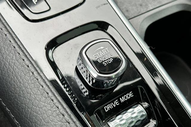 Certified 2021 Volvo XC90 T8 Inscription Expression w/ Protection Package Premier image 26