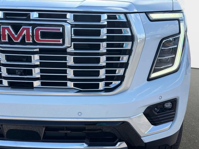 New 2026 GMC Yukon XL Denali w/ Denali Reserve Package AWD/4WD image 9