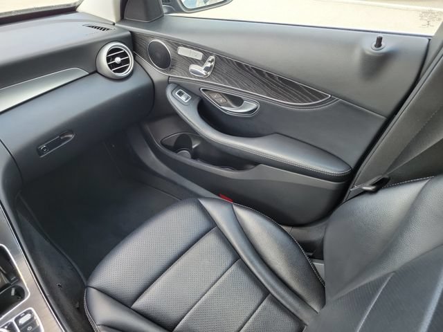 Used 2016 Mercedes-Benz C 300 4MATIC Sedan image 17