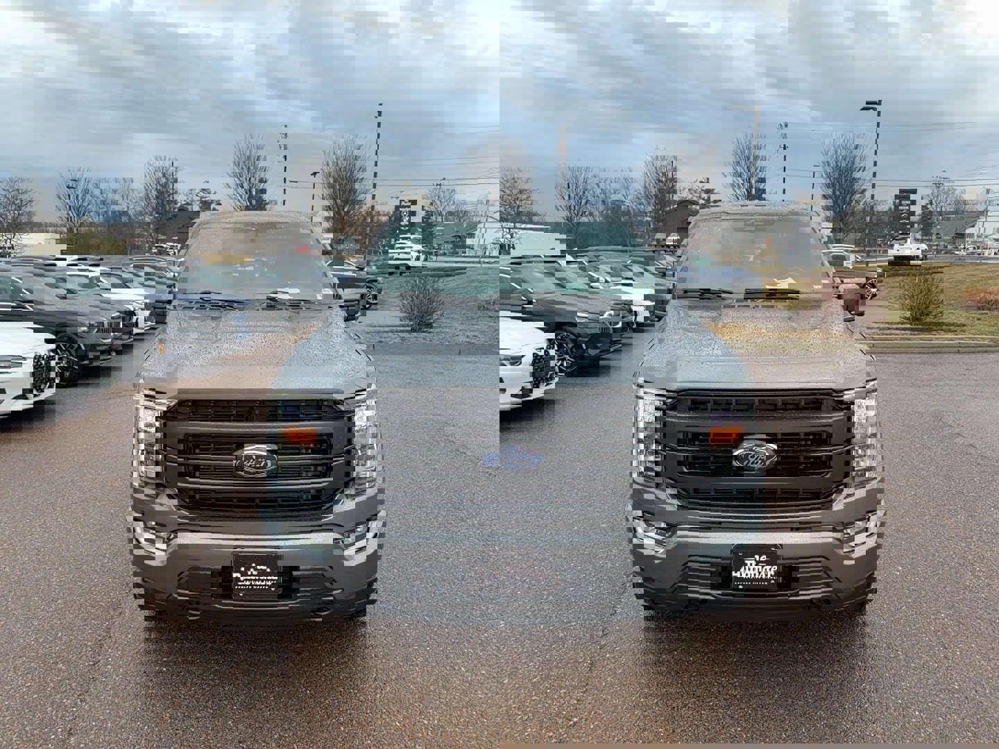 Used 2023 Ford F150 Lariat image 2