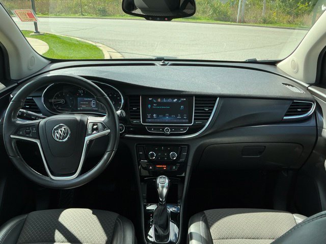 Used 2020 Buick Encore Preferred FWD image 21