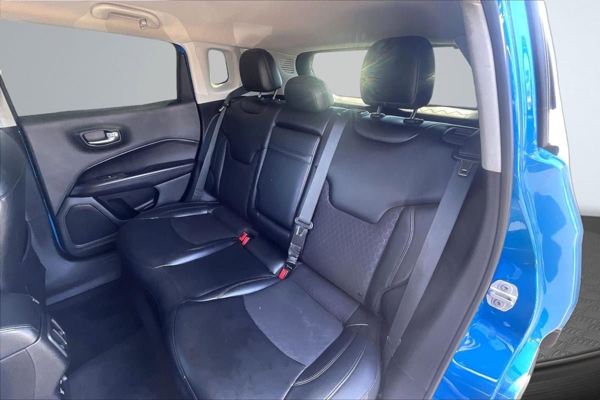 Used 2019 Jeep Compass Altitude FWD image 26