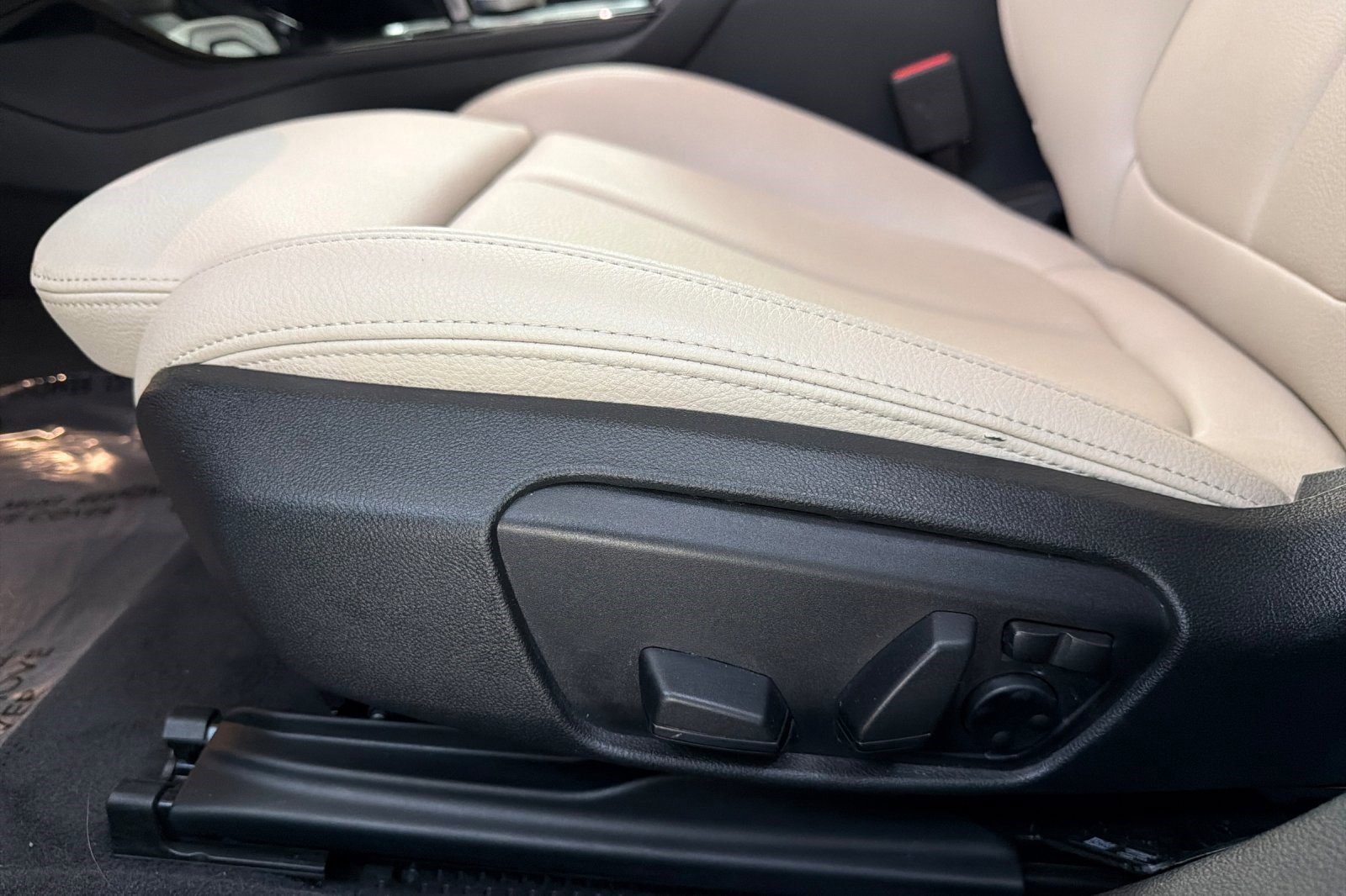 Certified 2022 BMW 228i Gran Coupe w/ Convenience Package FWD image 14
