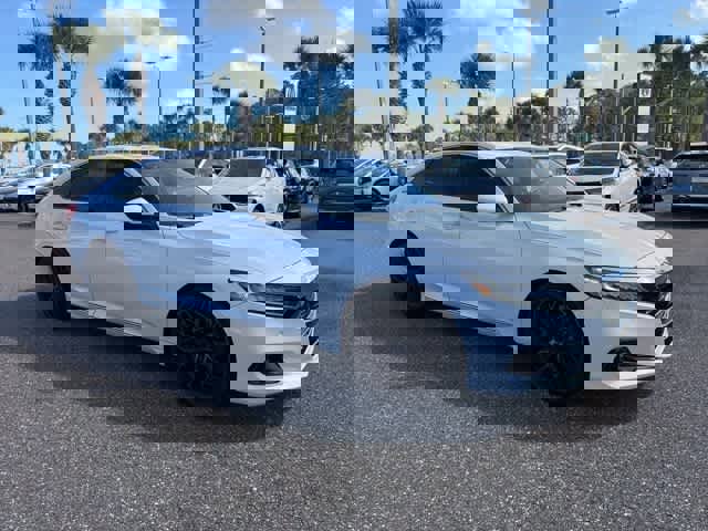 Used 2021 Honda Accord Touring image 7