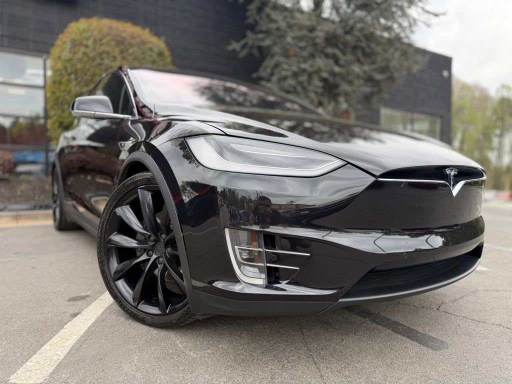 Used 2016 Tesla Model X Performance image 8