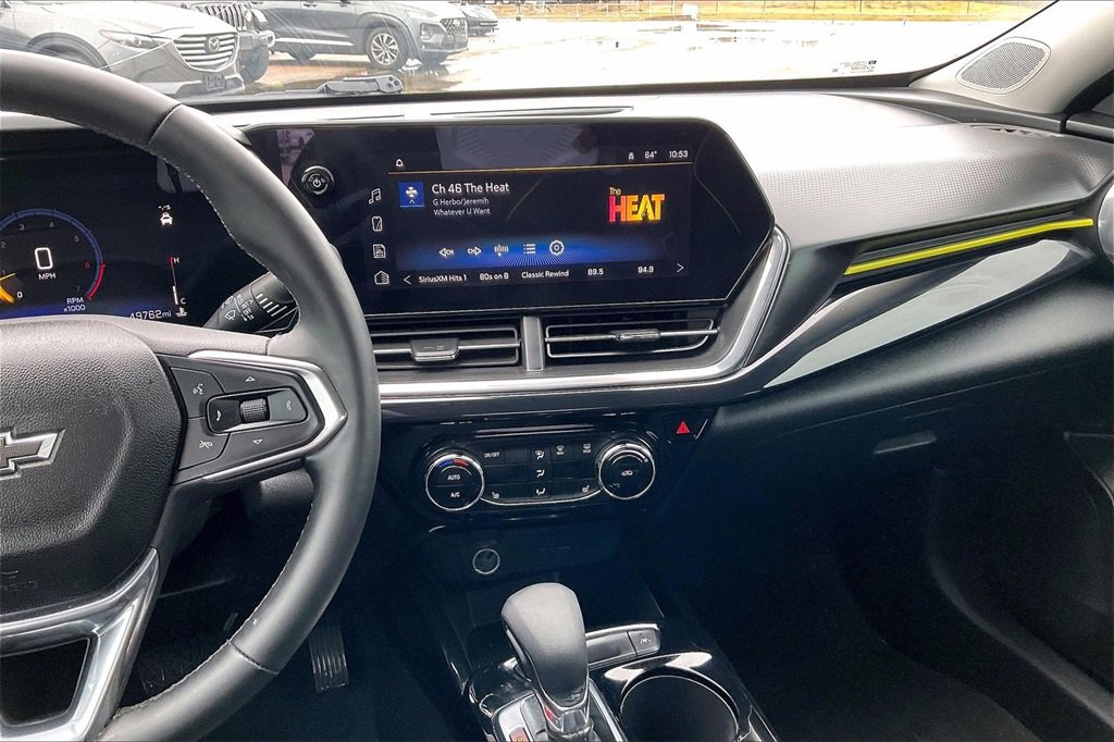 Used 2024 Chevrolet Trax ACTIV image 9