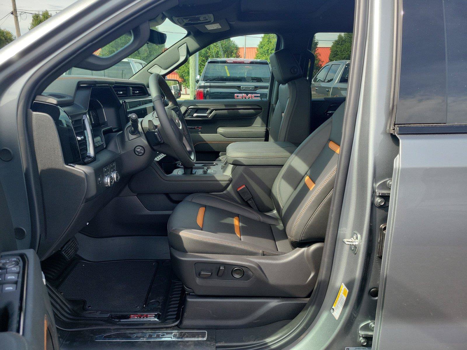 New 2026 GMC Sierra 1500 AT4 w/ AT4 Premium Package AWD/4WD image 15