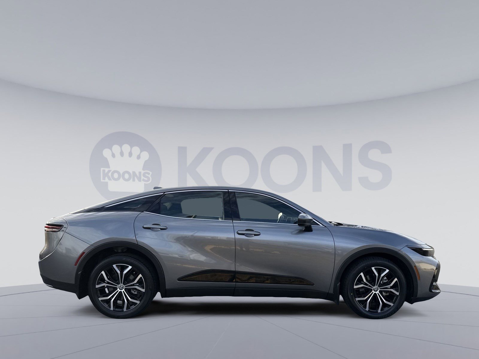 Used 2024 Toyota Crown XLE image 8