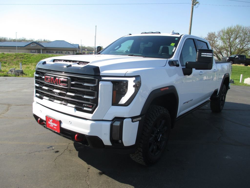 Used 2024 GMC Sierra 2500 AT4 w/ AT4 Premium Plus Package image 13