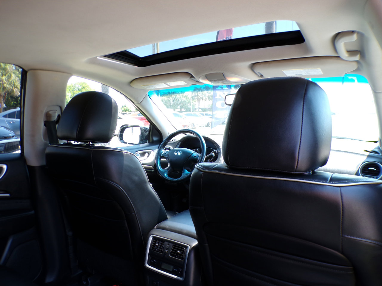 Used 2016 INFINITI QX60 AWD w/ Premium Plus Package image 25