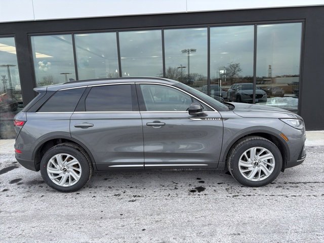 New 2026 Lincoln Corsair Premiere image 2