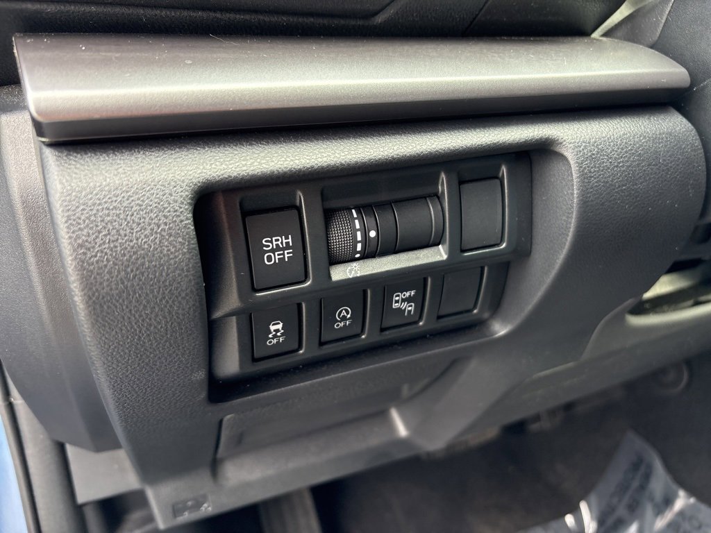 Certified 2021 Subaru Crosstrek 2.5i Limited w/ Moonroof Package 2 image 22