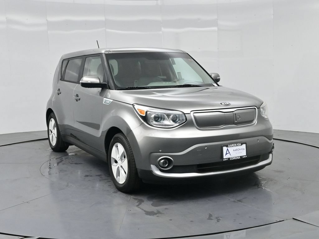 Used 2016 Kia Soul EV + FWD image 26