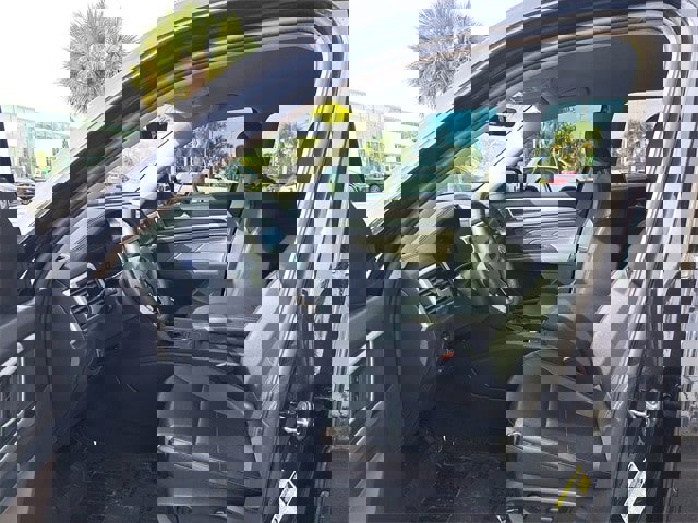 Used 2022 Volkswagen Atlas SE image 16