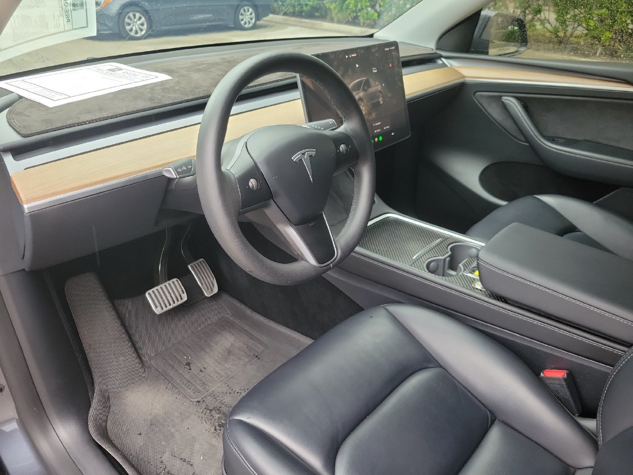 Used 2023 Tesla Model Y Long Range AWD/4WD image 16