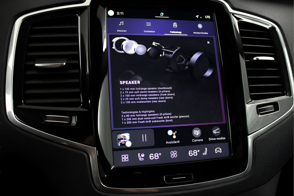 Certified 2024 Volvo XC90 T8 Plus w/ Protection Package image 39