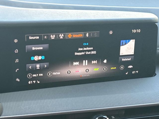 Certified 2025 Nissan Murano SV image 13