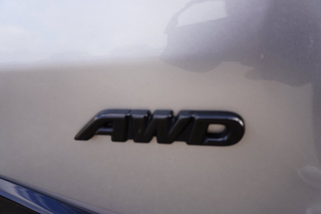 Used 2025 Toyota RAV4 XSE image 33