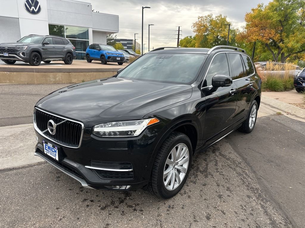 Used 2018 Volvo XC90 T6 Momentum w/ Convenience Package
