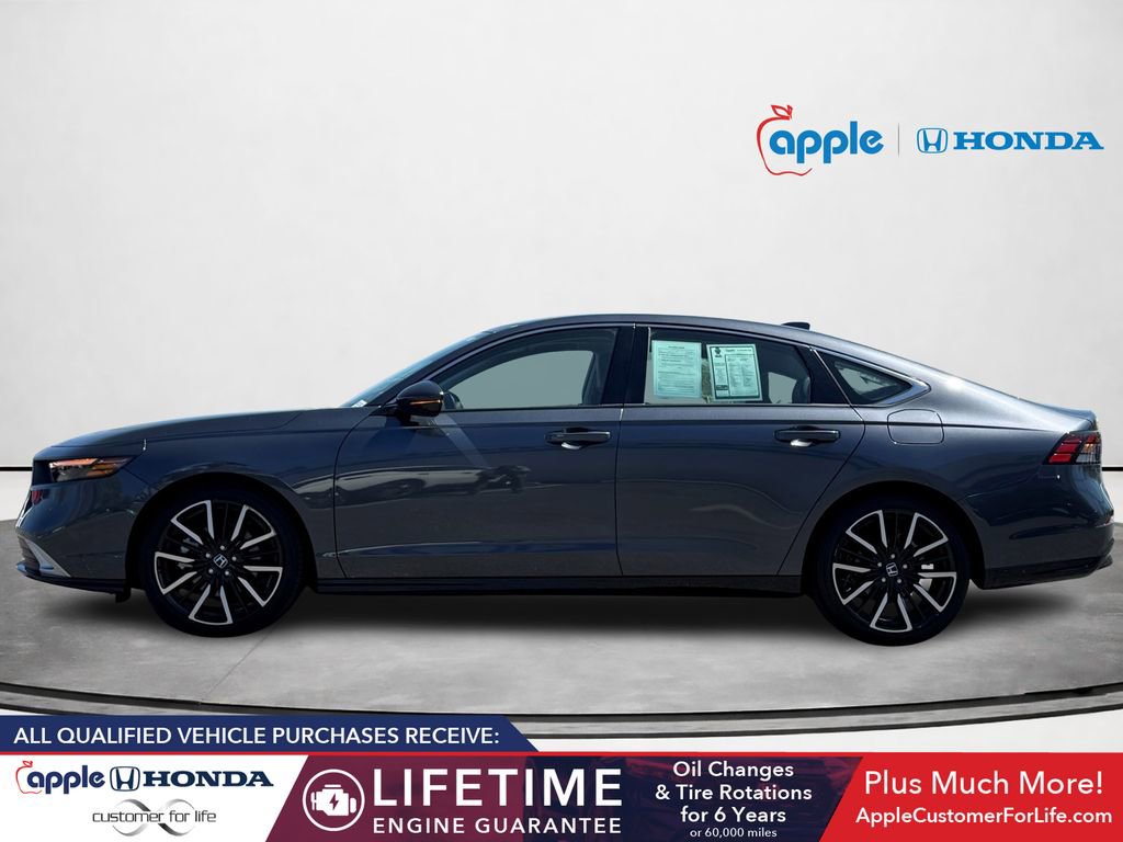 Used 2023 Honda Accord Touring video 3