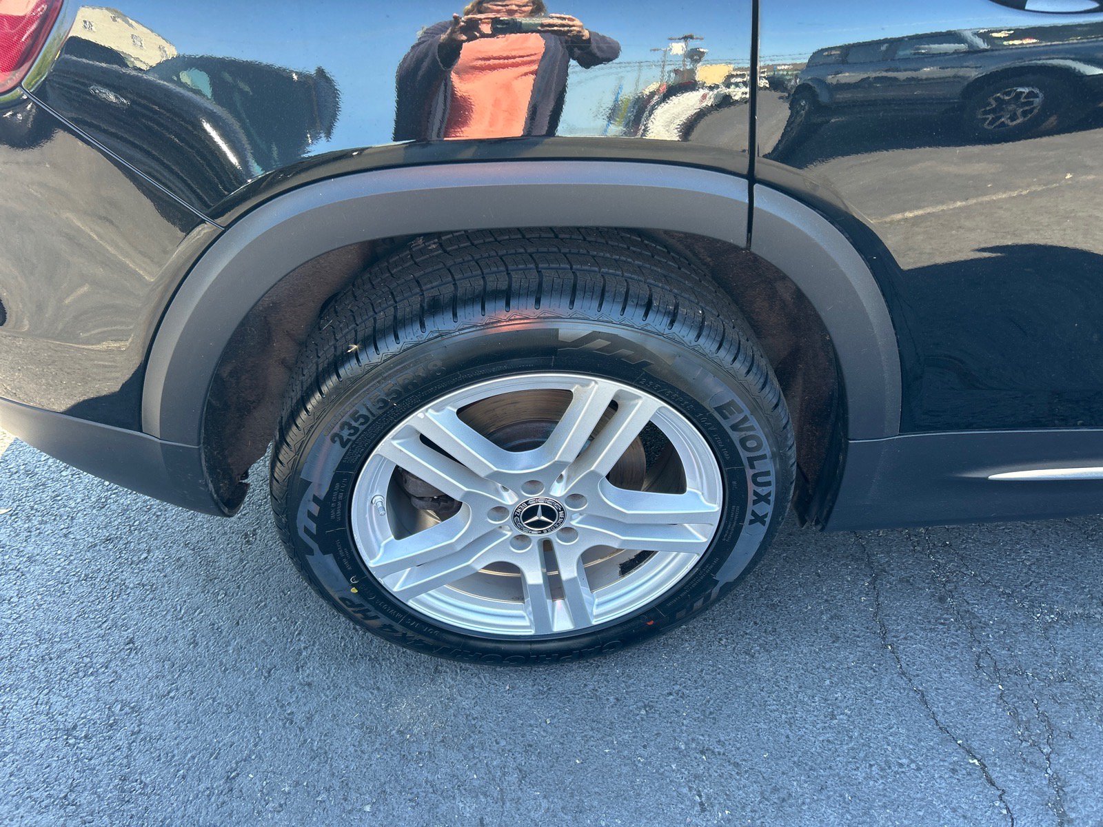 Used 2022 Mercedes-Benz GLB 250 4MATIC image 34