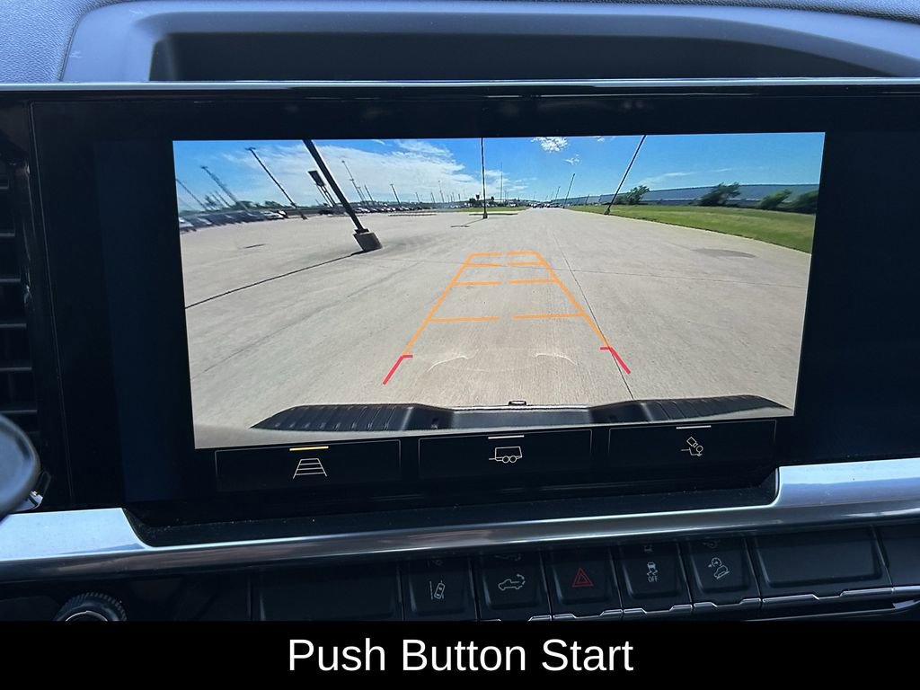 Used 2025 Chevrolet Silverado 2500 LT w/ Convenience Package image 21