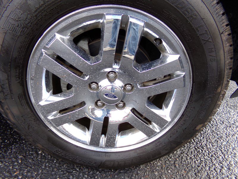 Used 2008 Ford Explorer Sport Trac Limited image 27