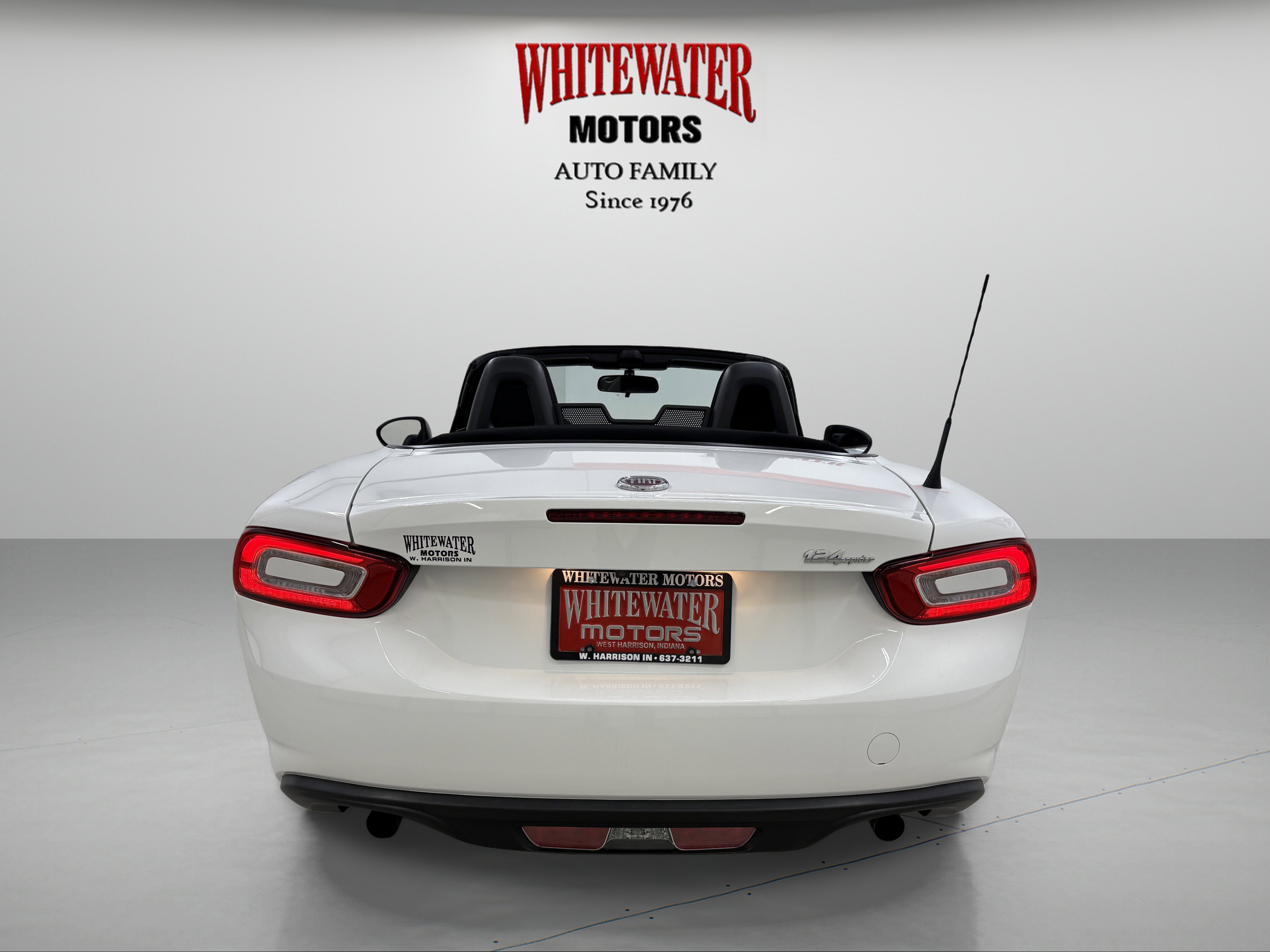 Used 2018 FIAT 124 Spider Classica w/ Technology Group image 5