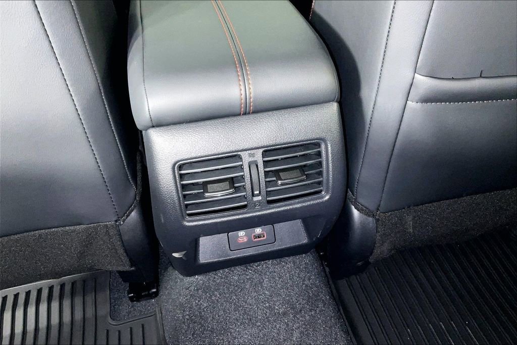 New 2026 Nissan Altima 2.5 SR w/ SR Premium Package FWD image 36