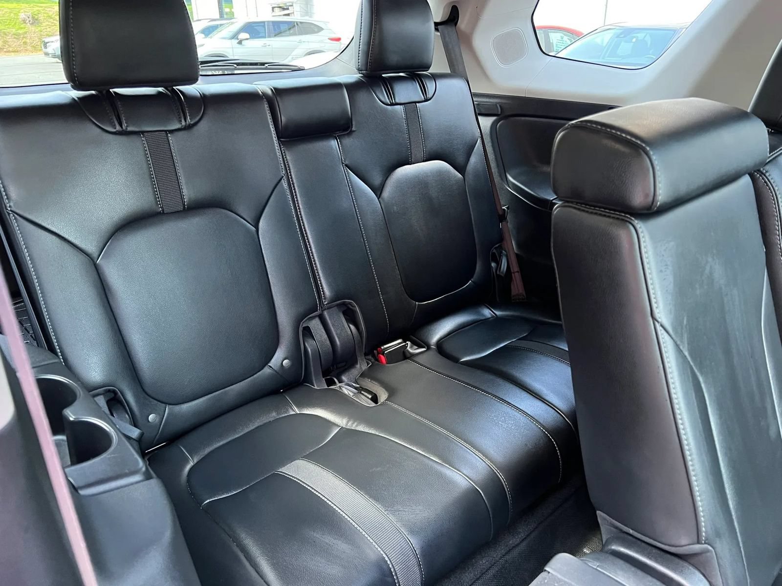 Used 2024 Honda Pilot Touring image 10