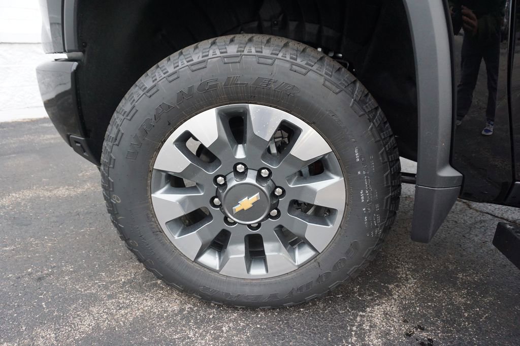 New 2026 Chevrolet Silverado 2500 Custom w/ Custom Value Package image 27