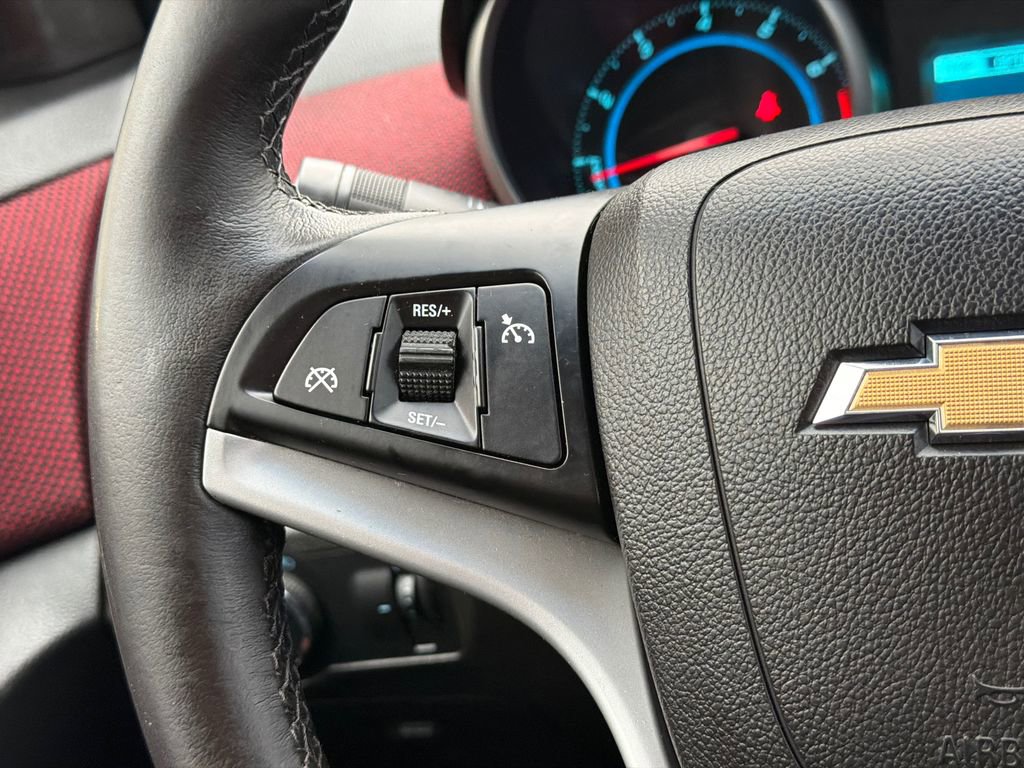 Used 2014 Chevrolet Cruze LT FWD image 20